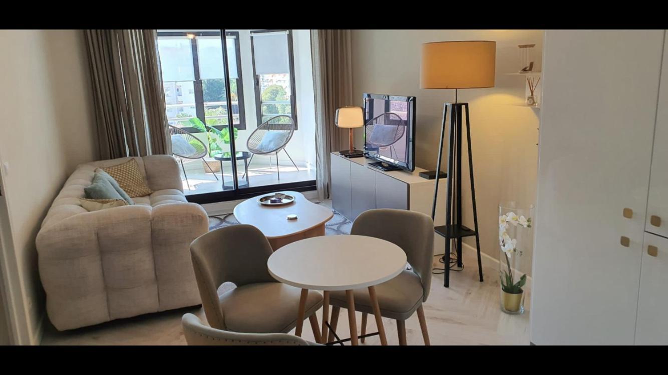 Beautiful Apartment Design Next To The Sea Antibes Zewnętrze zdjęcie